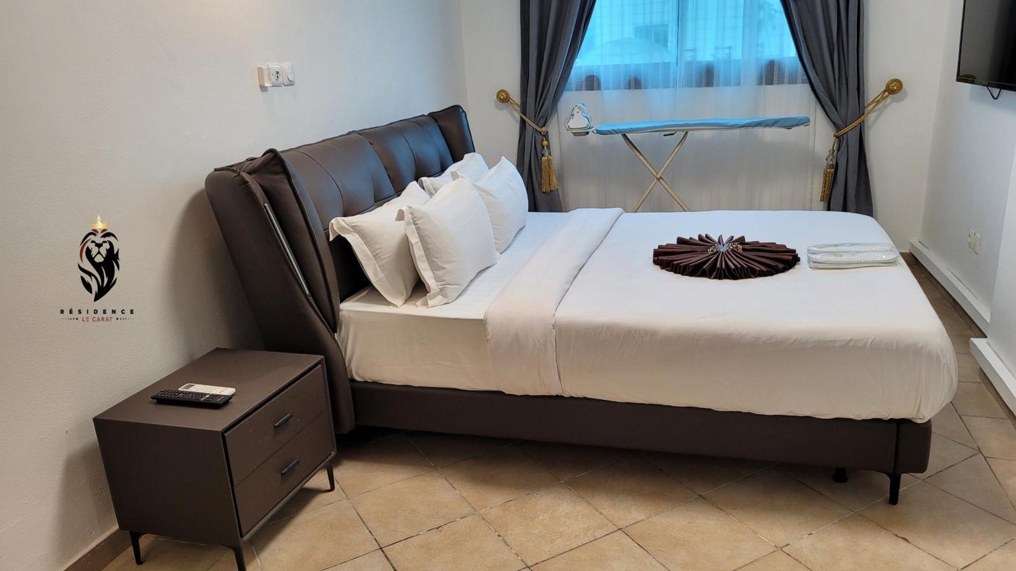 Residence Le Carat ดูอาลา ภายนอก รูปภาพ